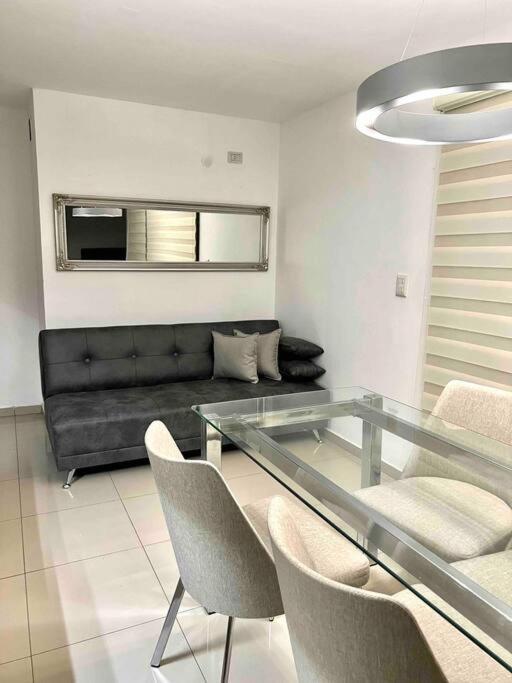 Hermoso Departamento En Barrio Jardin